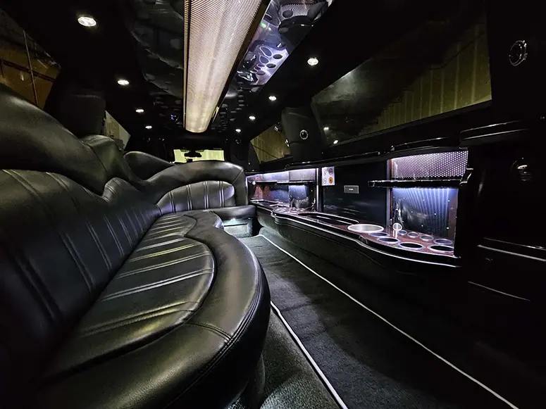Hamilton limo rental